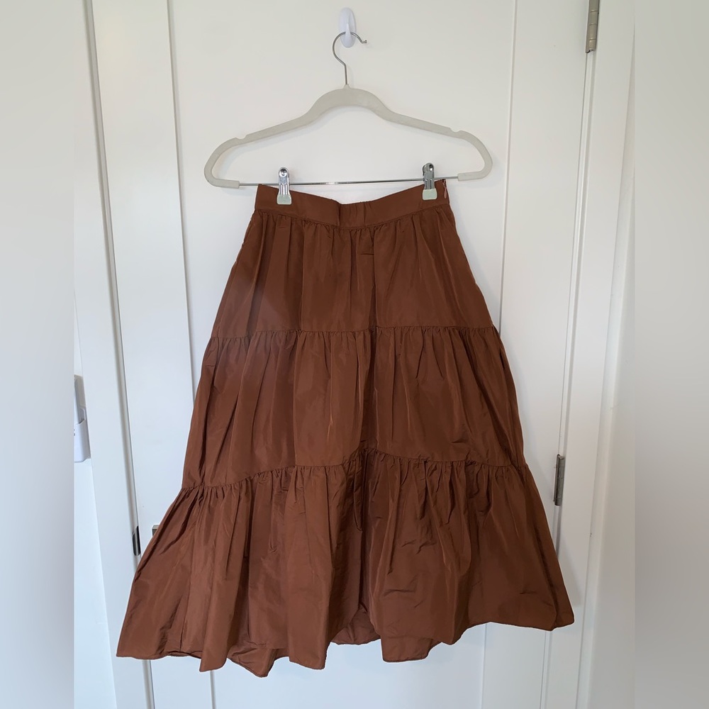 Aritzia Wilfred Tiered Midi Skirt